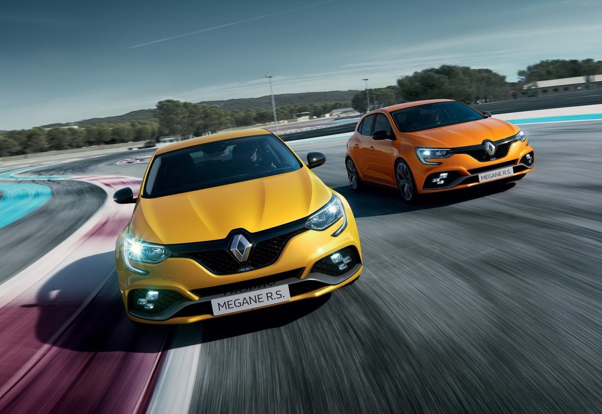 Renault Logan зима