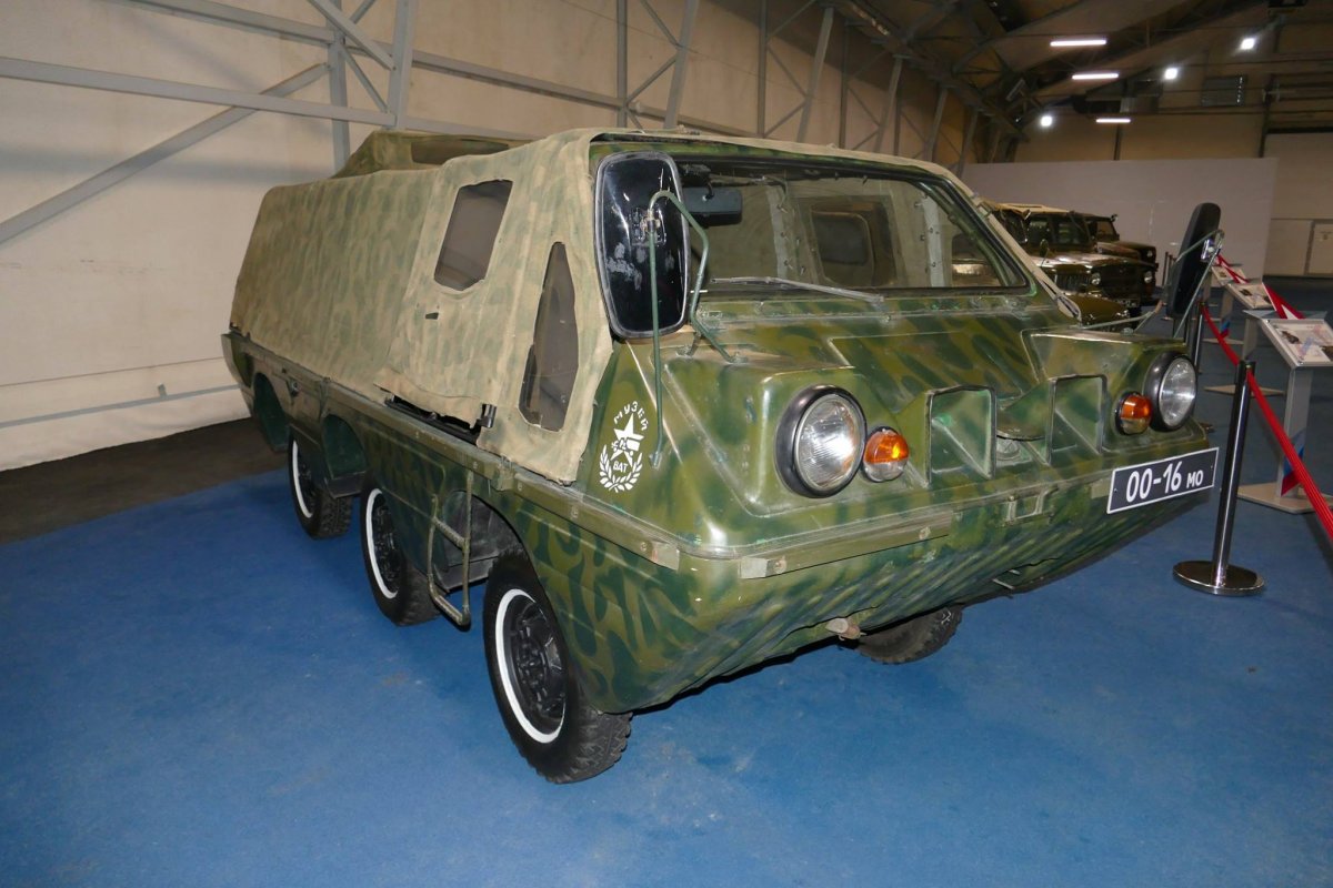 ЛУАЗ-1901 геолог