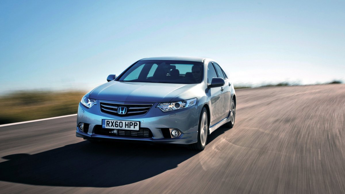 Honda Grace 2015