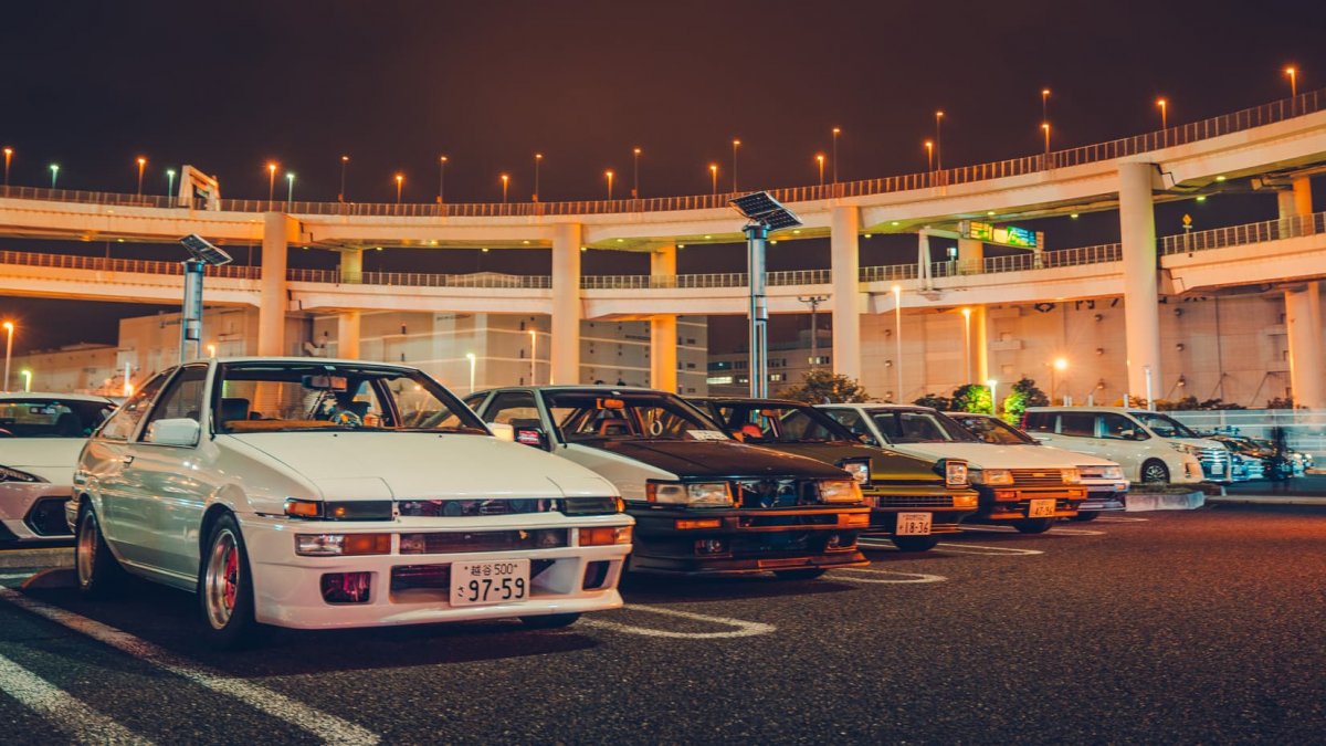 Токийские машины старые