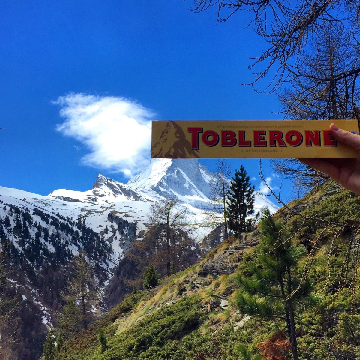Тоблерон гора в Швейцарии