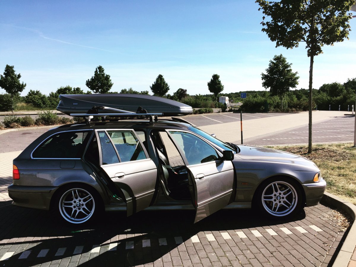 BMW e39 Touring бокс