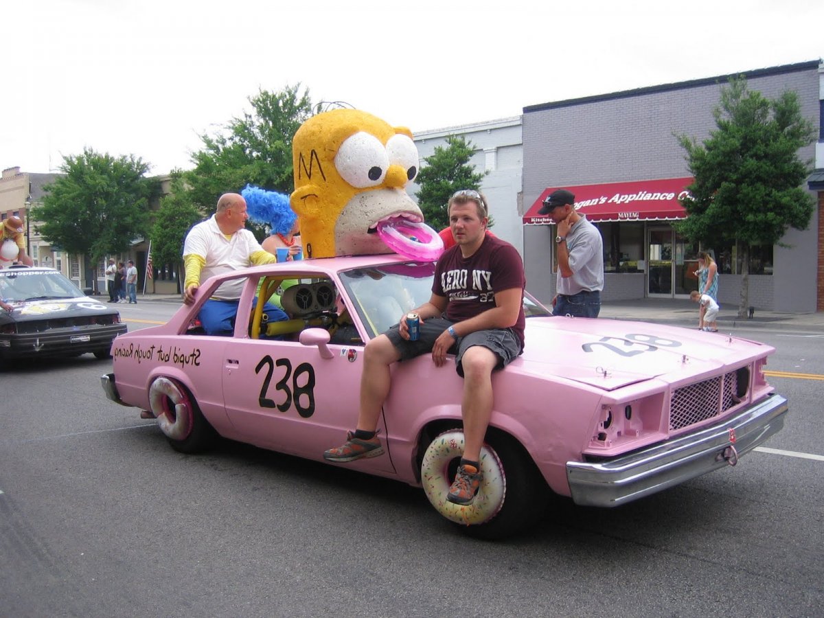 Машина Гомера Симпсона в реальной жизни
