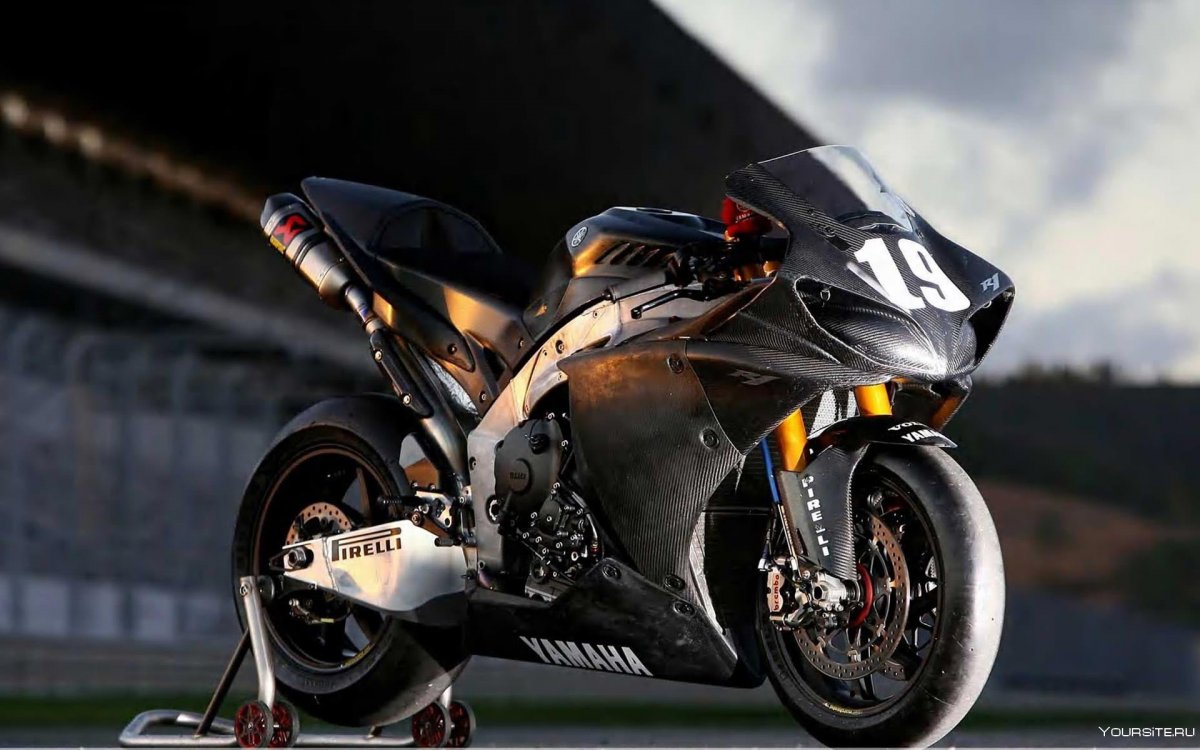 Yamaha YZF r1 Superbike