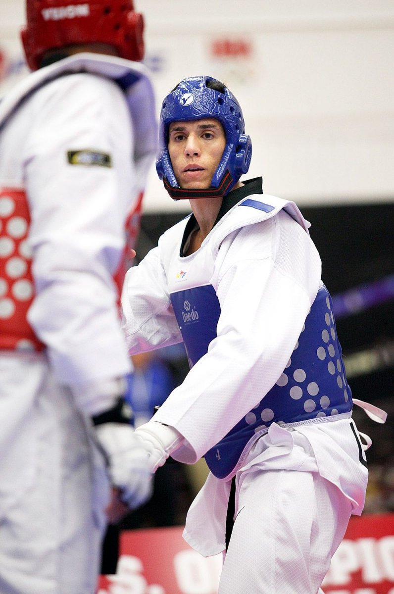 Стивен Лопез тхэквондо с золотой медалью