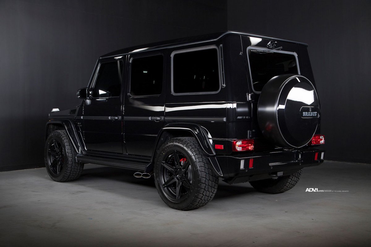 Mercedes Benz g63 Brabus