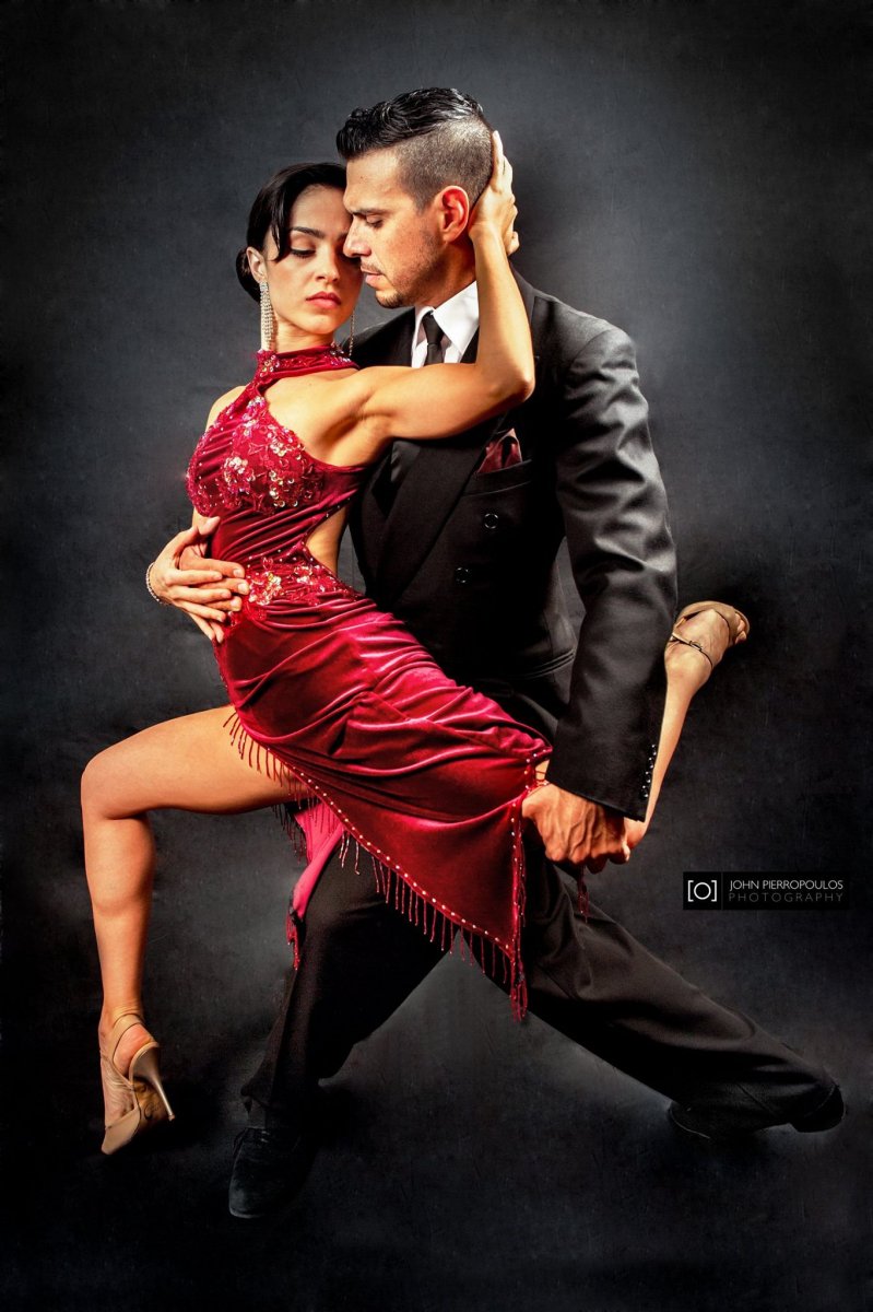 «Tango de pista» (танго для «танцпола»)