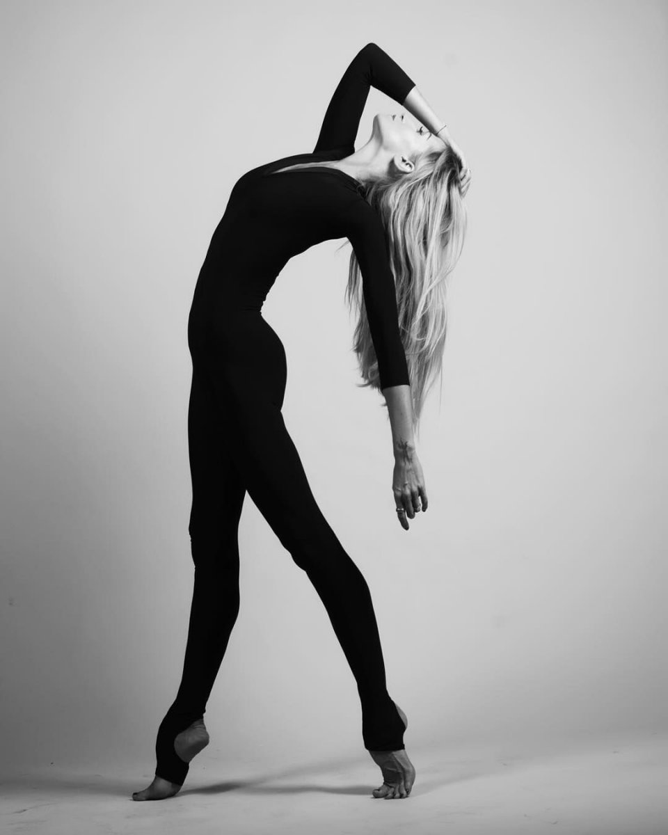 Карина Курникова балерина