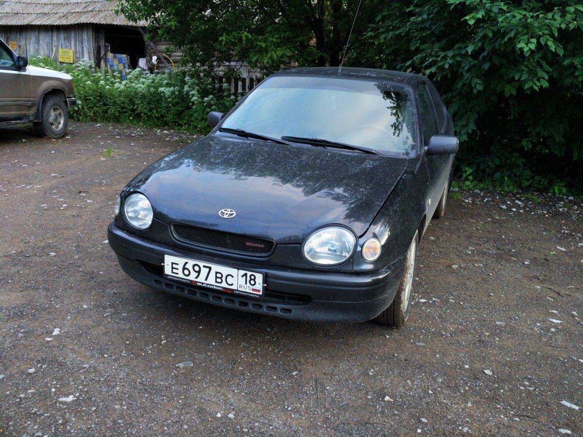 Toyota Corolla 110 с круглыми фарами