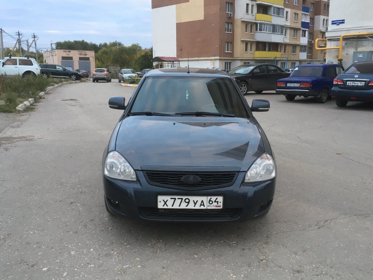 627 Жимолость Приора хэтчбек