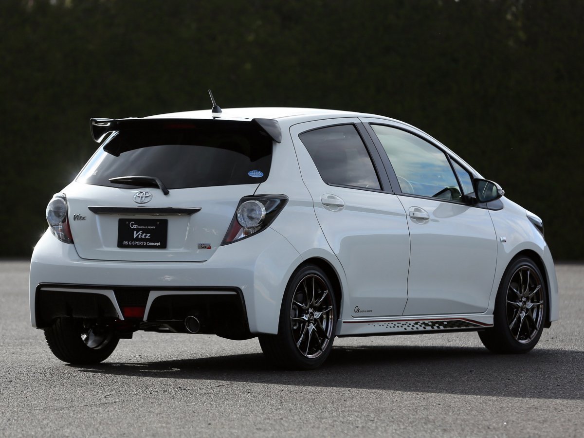 Toyota Vitz RS