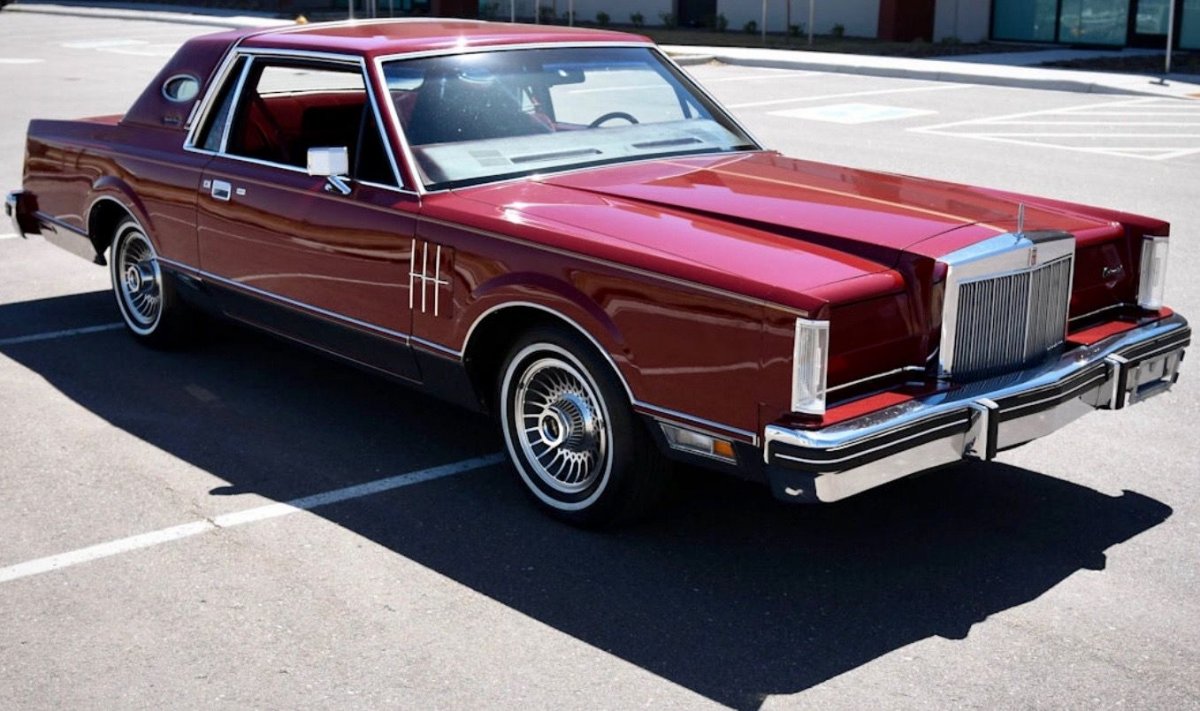 Lincoln Continental 1980