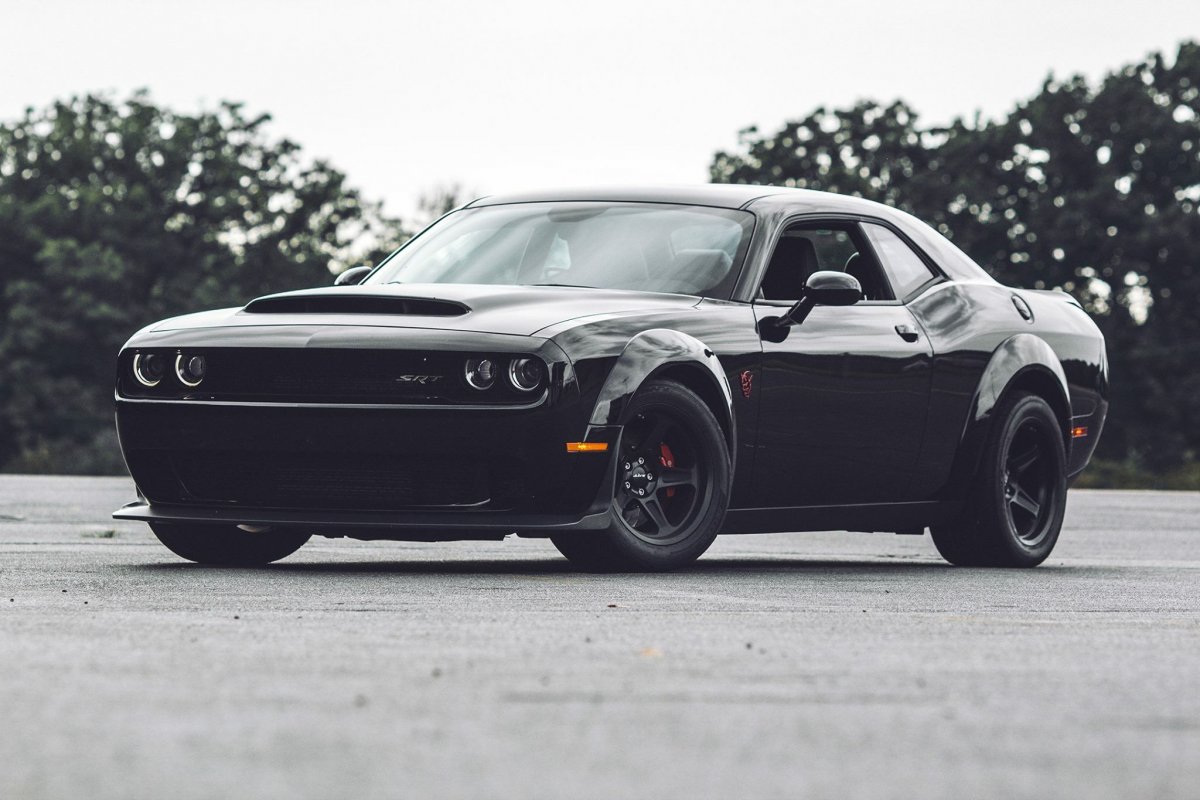 Dodge Challenger srt8 Demon