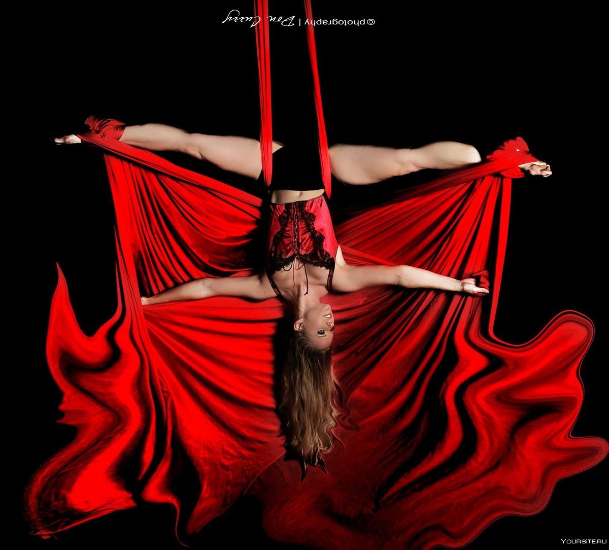 Воздушная гимнастика на полотнах