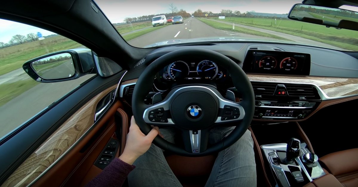 M2 Competition руль