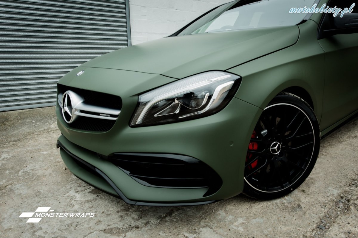 Мерседес GLE зеленый матовый