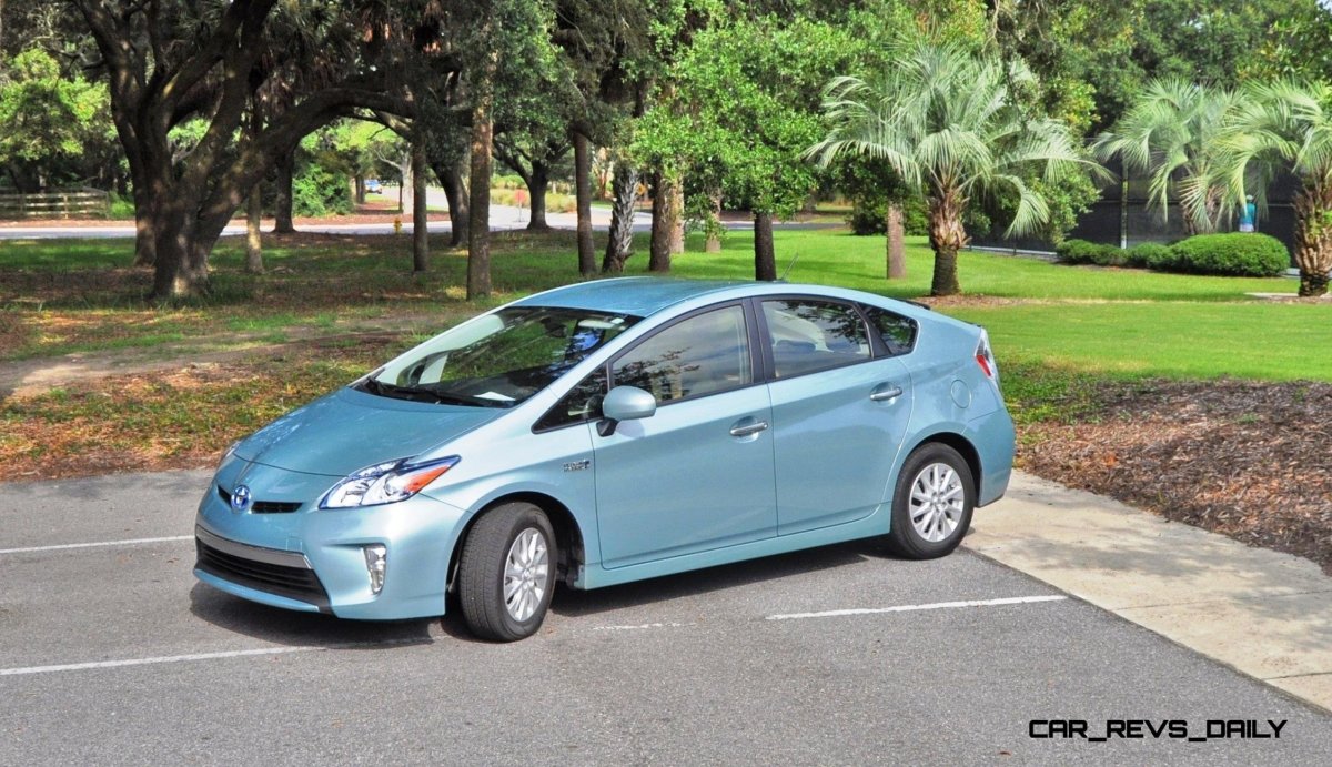 Toyota Prius Hybrid 2014