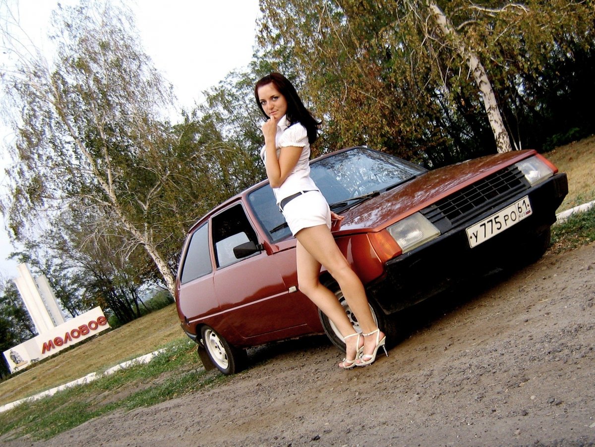 2105 Lada лаймовая