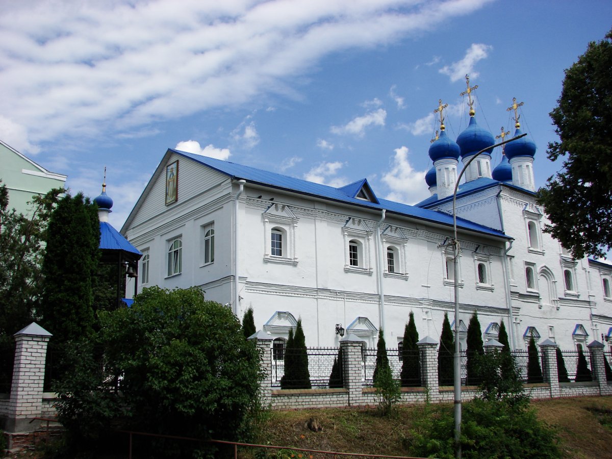 Памятник Пересвету в Брянске