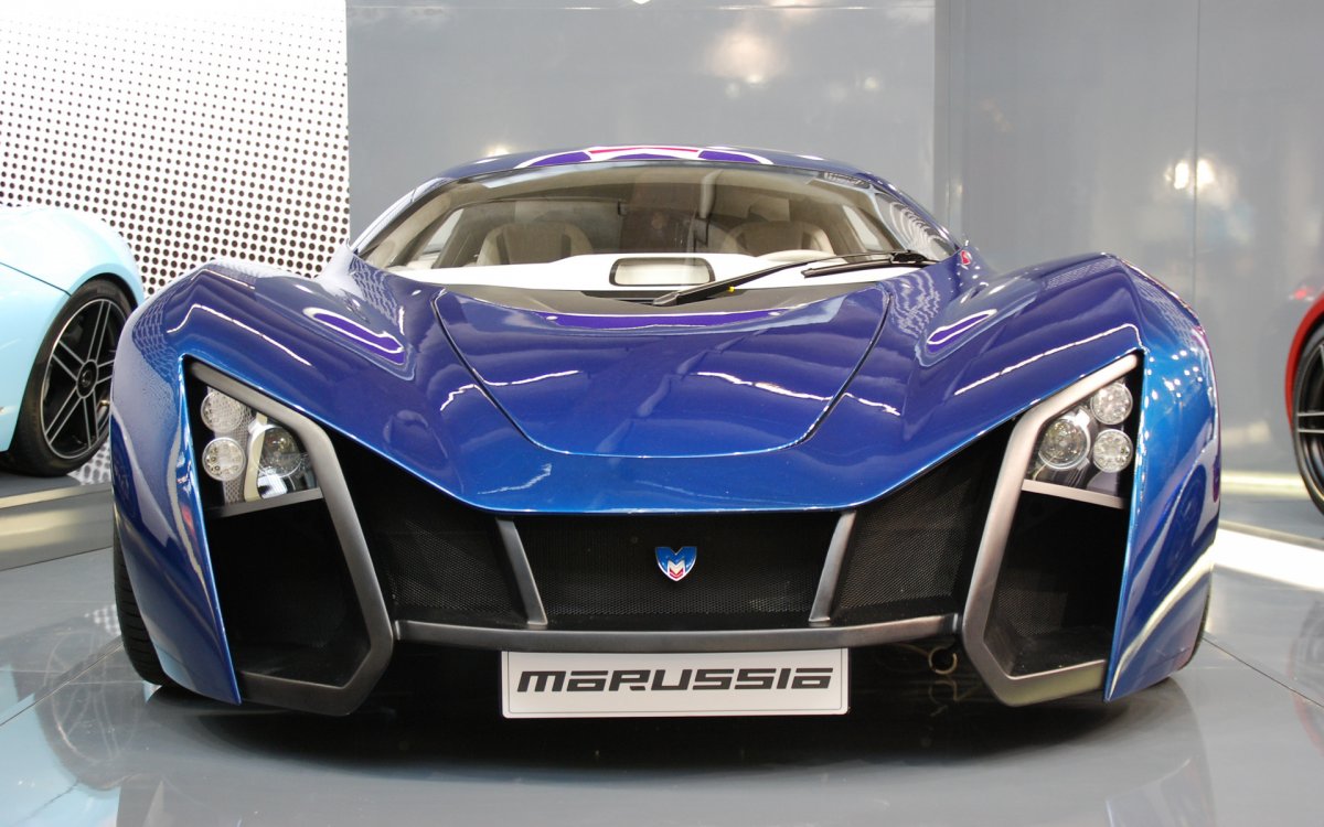 Спорткар Marussia b2