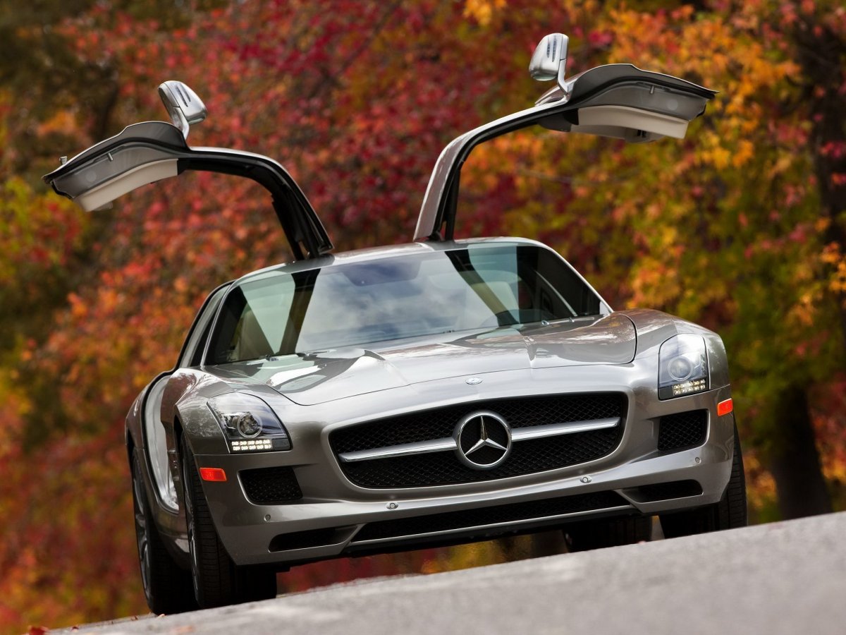 Mercedes Benz SLS AMG 6.3