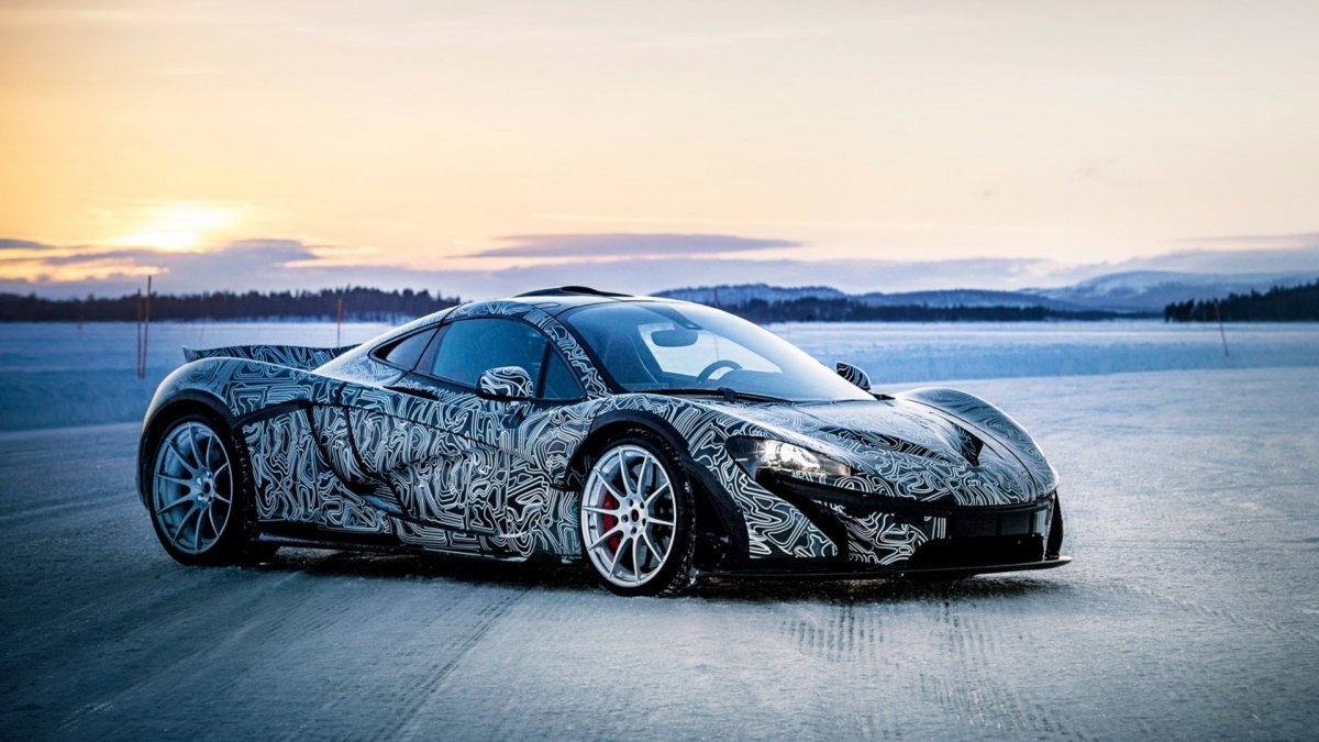 MCLAREN p1 Wallpaper