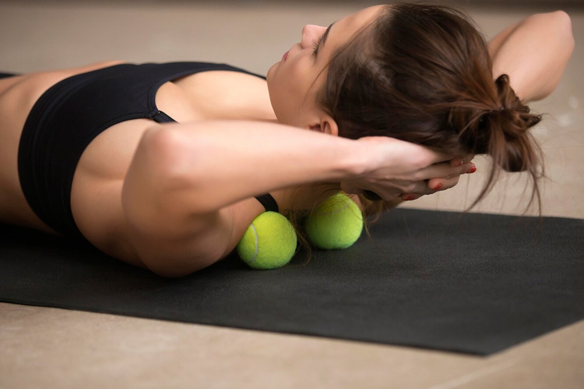 МФР С теннисными мячиками