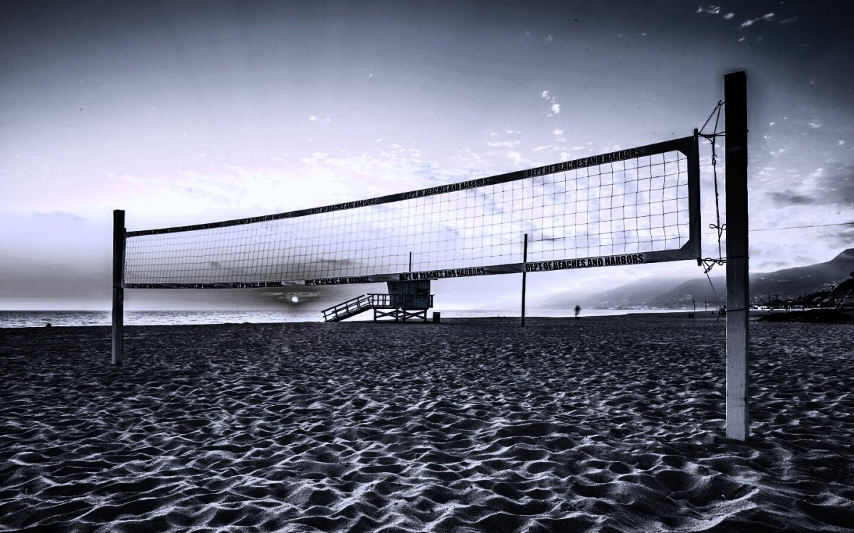 Волейбольная сетка на пляже