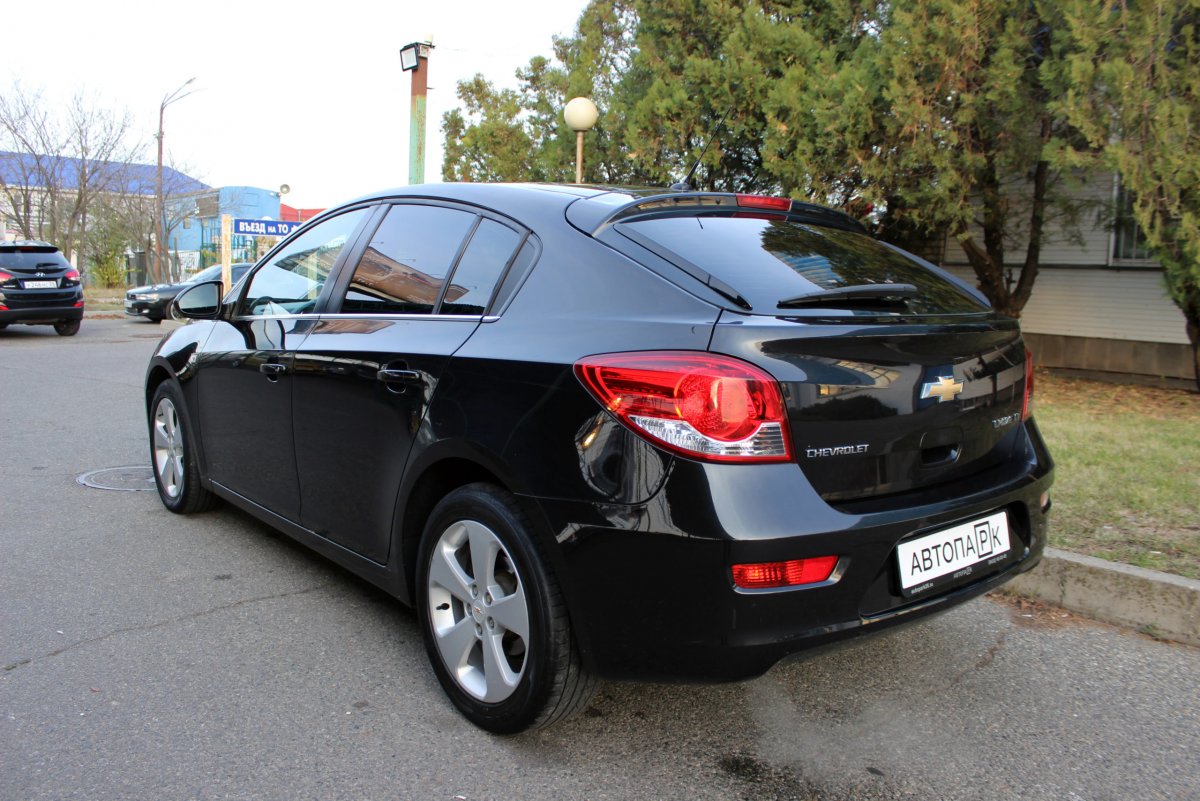Chevrolet Cruze 2012 черный