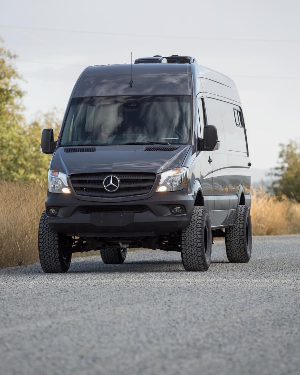 Mercedes-Benz Sprinter w906