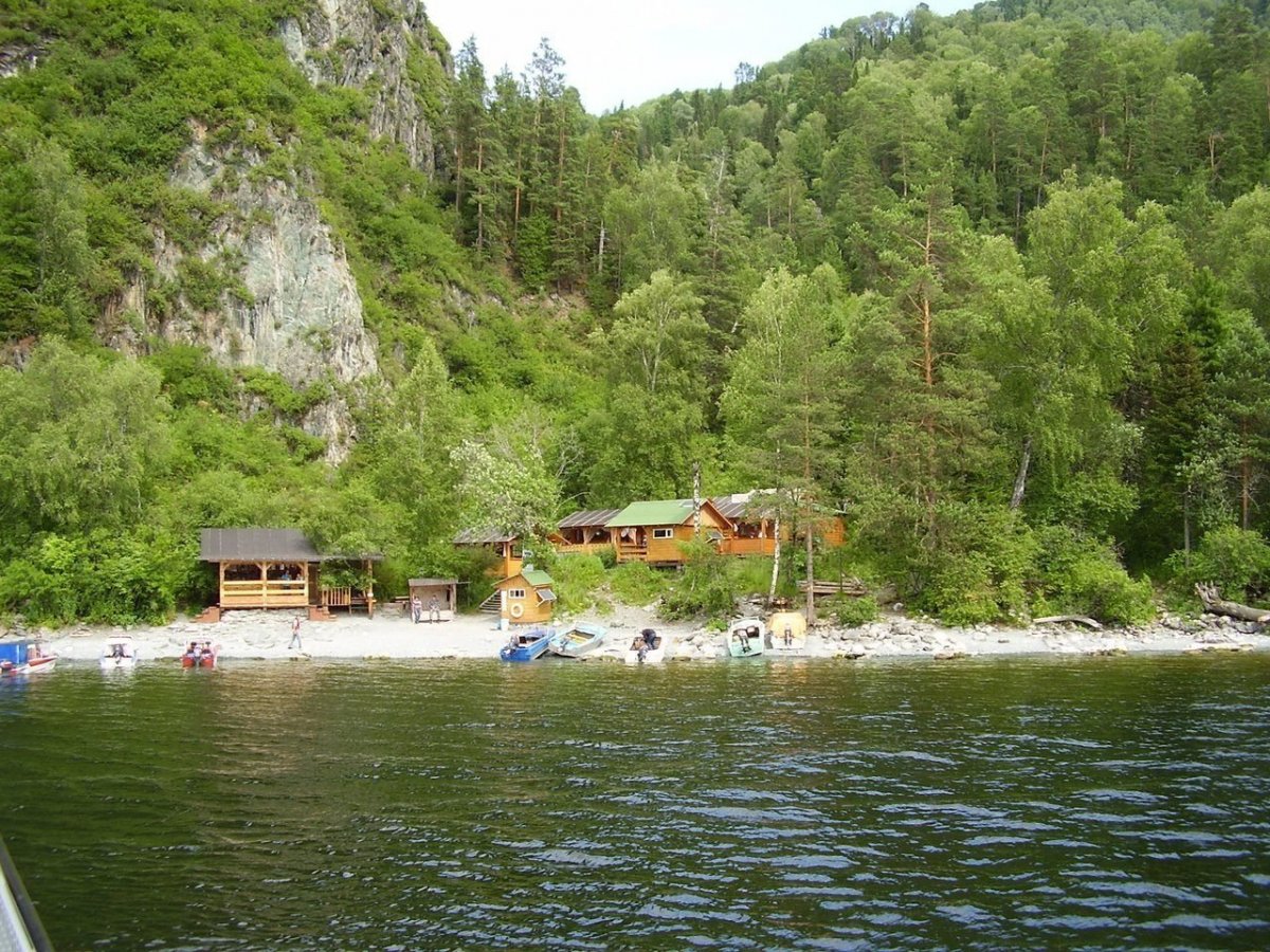 Турбаза Артыбаш на Телецком озере