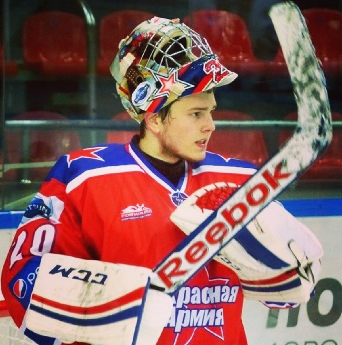 Третьяк Максим хоккеист Сибирь