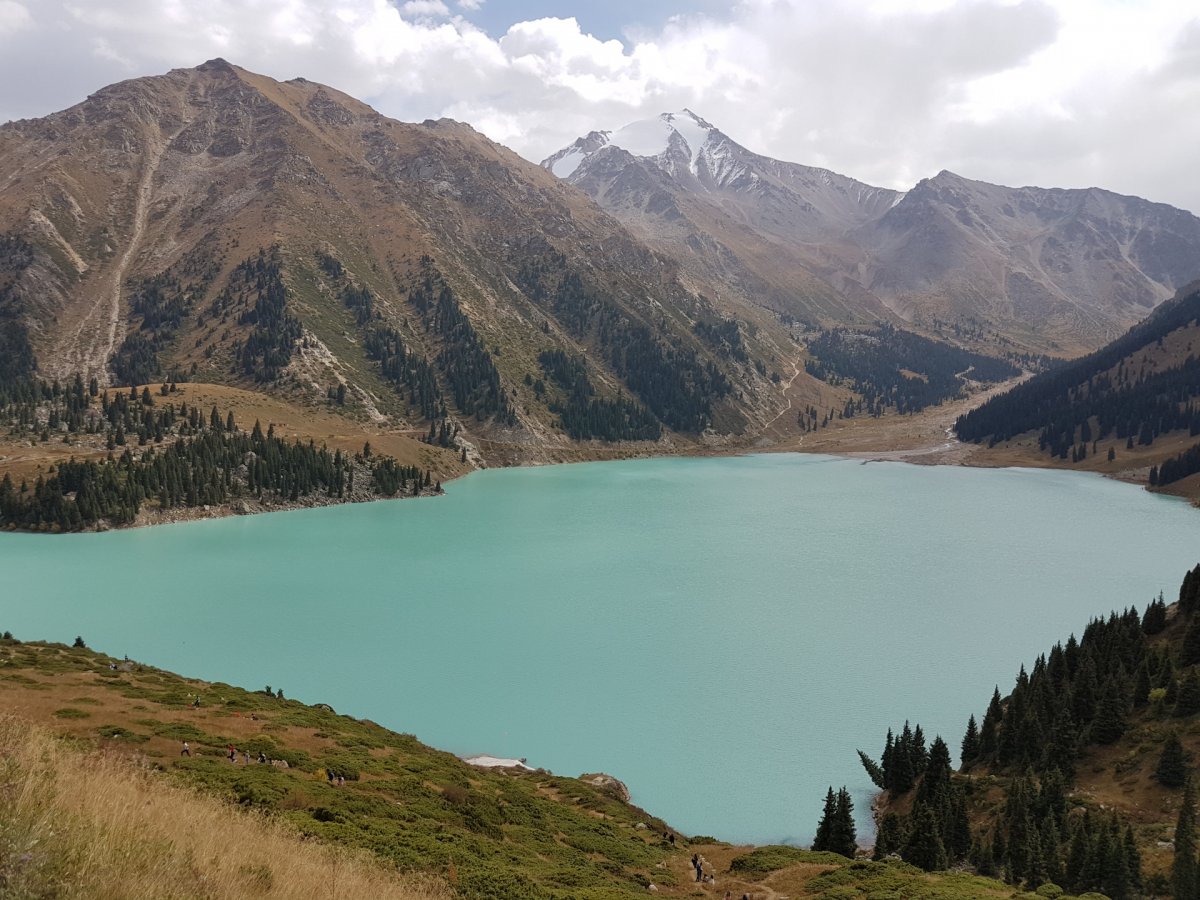 Озеро Иссык Алматы