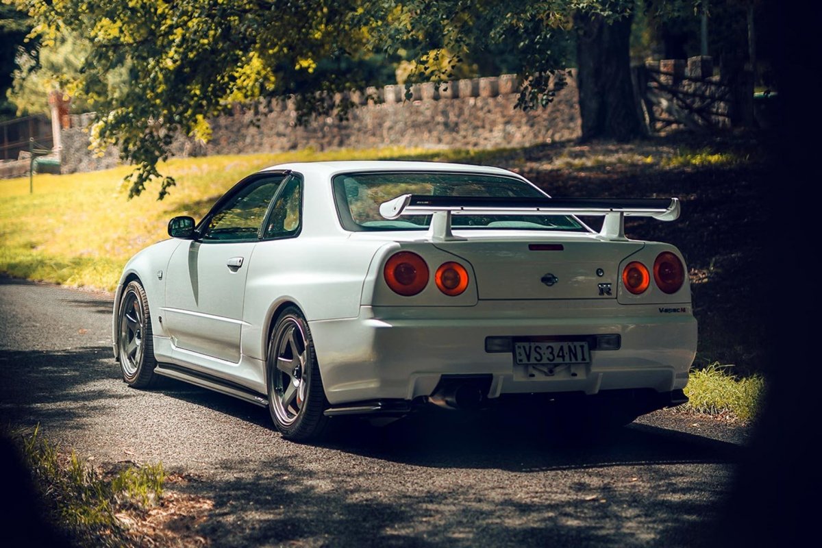 Nissan gt-r 34