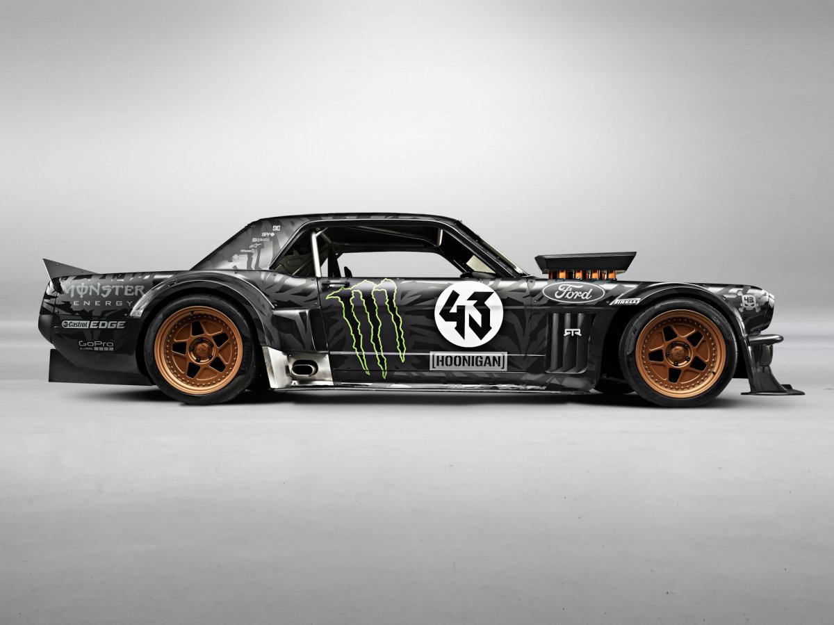 Ford Mustang 1965 Hoonicorn