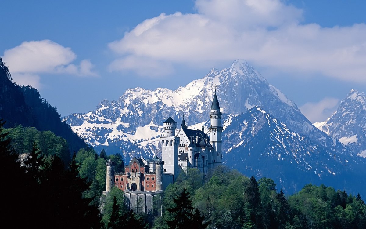 Замки в Альпах Германии