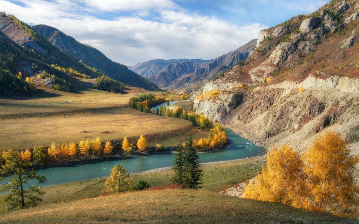 Сумульта река на Алтае