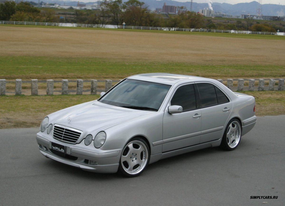 Мерседес Бенц w210