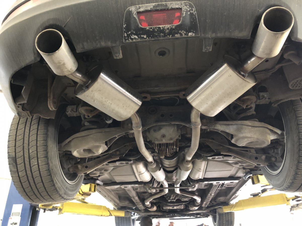 Nissan x-Trail снизу