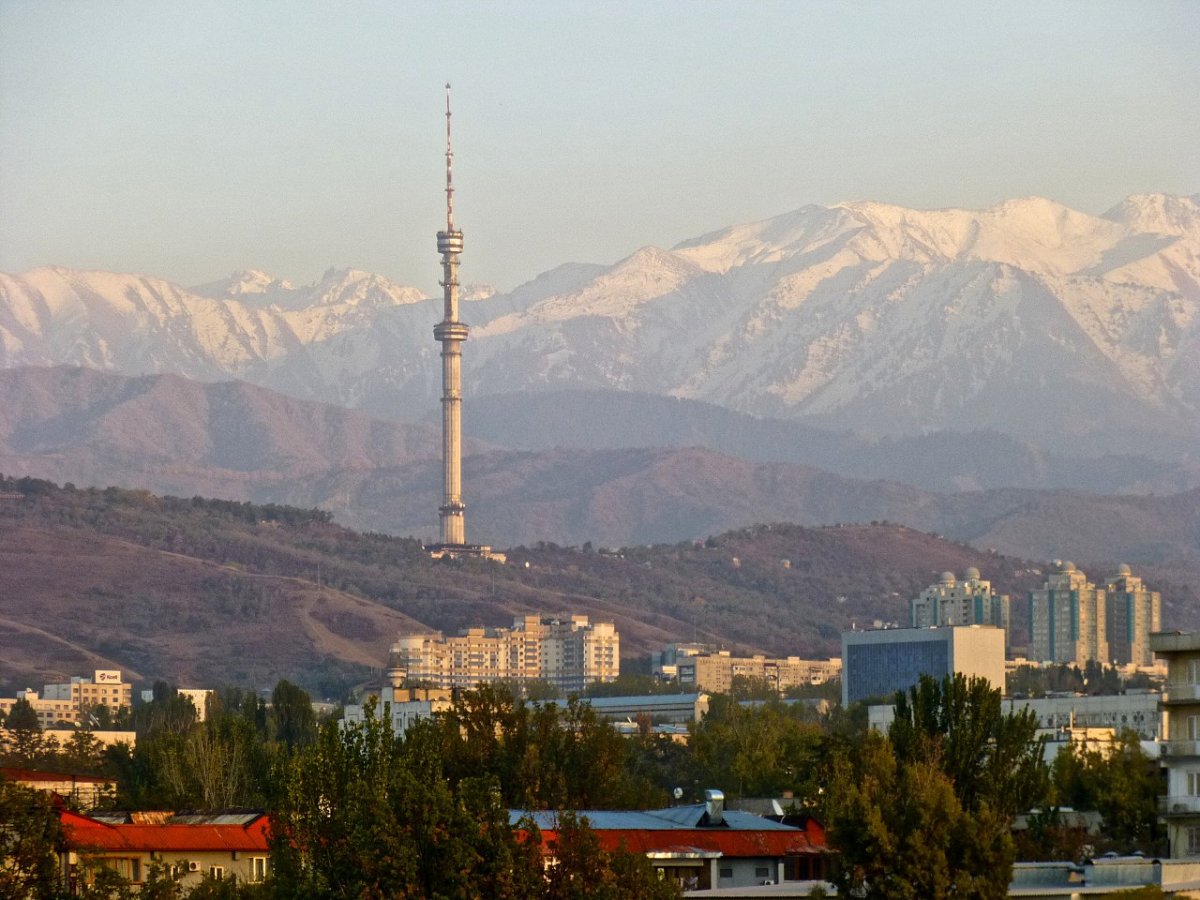 Алматинская телебашня Алма-Ата
