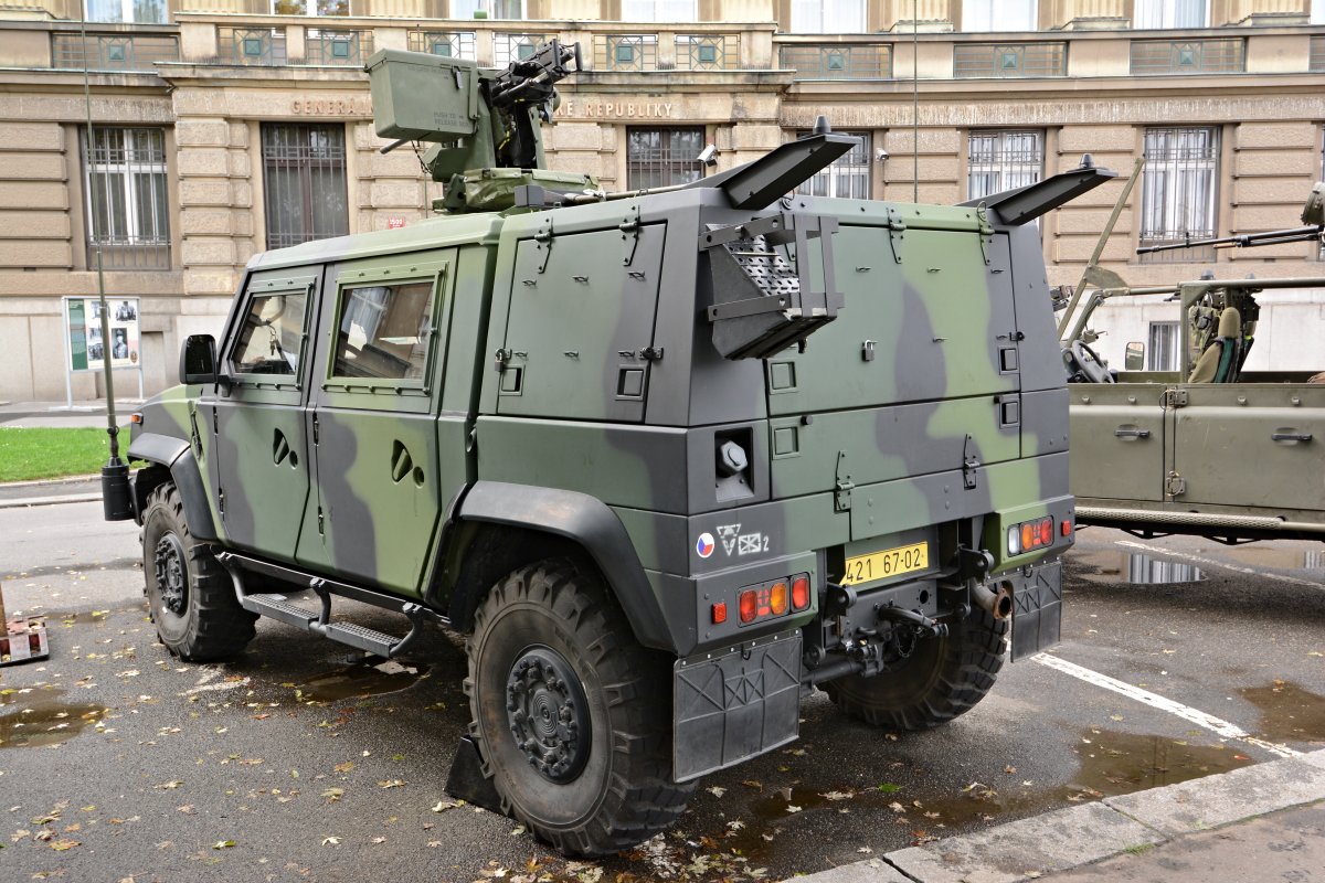 Iveco LMV Рысь