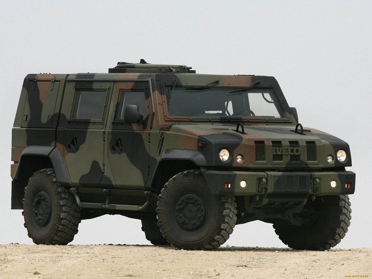 Iveco LMV Рысь