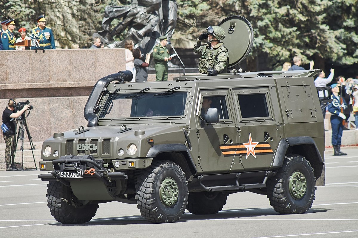 Iveco LMV m65 Рысь