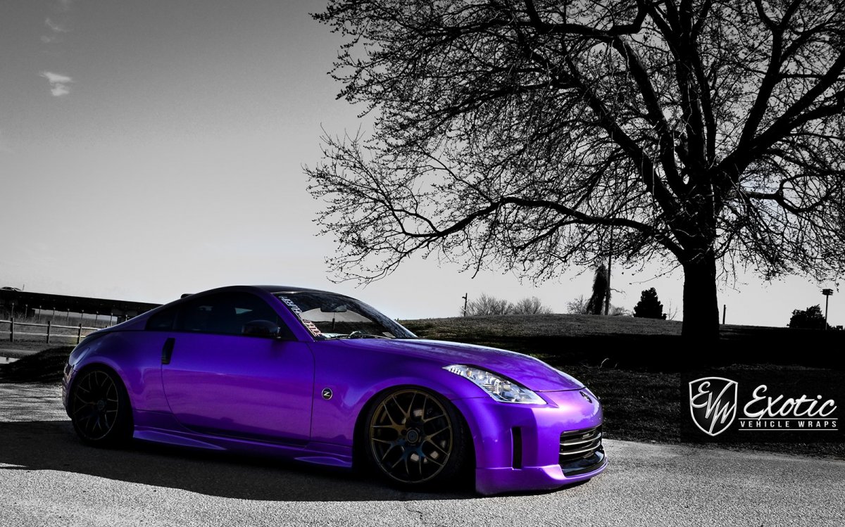 Дрифт машины фиолетовый цвет