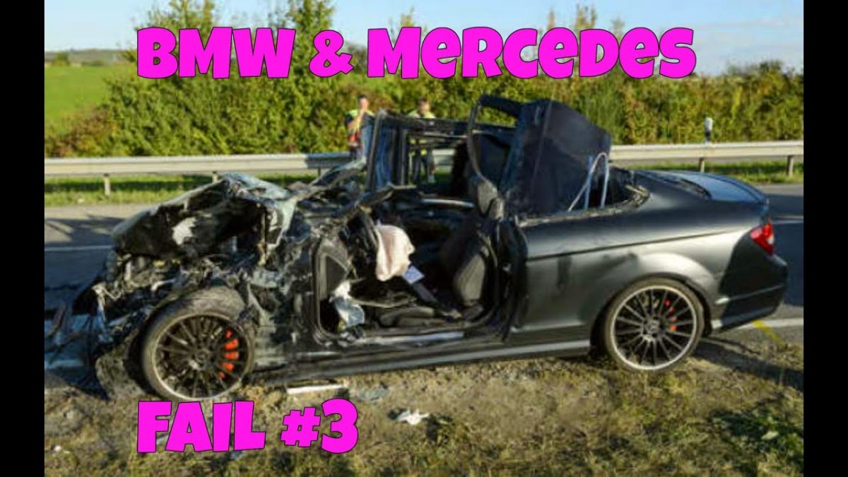 Мерседес 212 белый битый