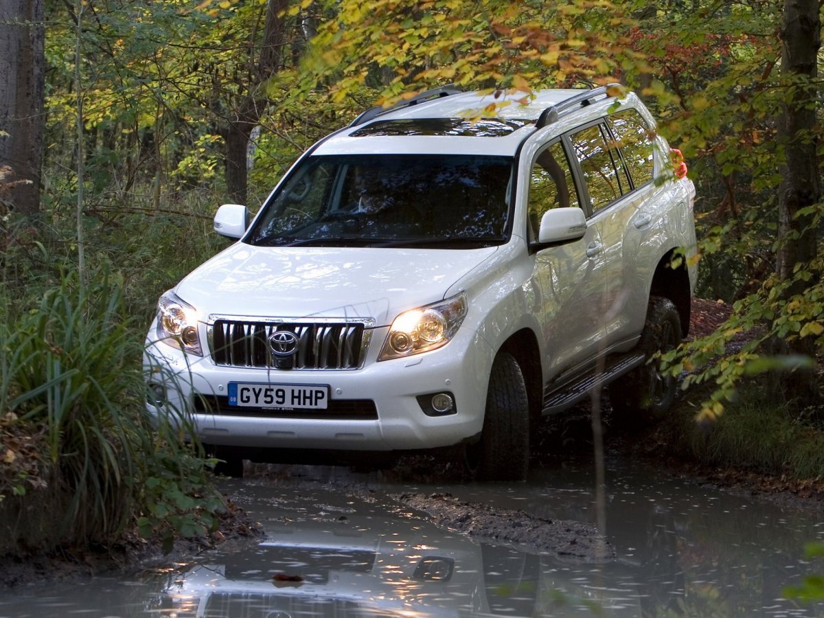Toyota Land Cruiser Prado 2023