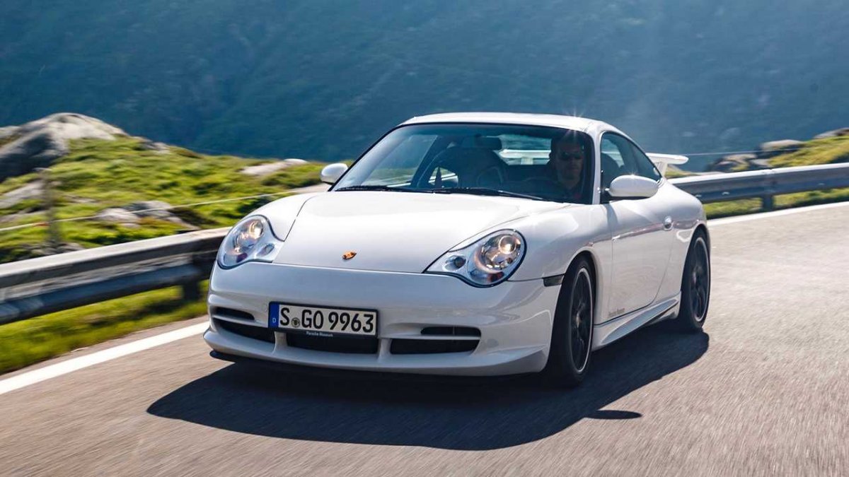 Porsche 911 gt2 996