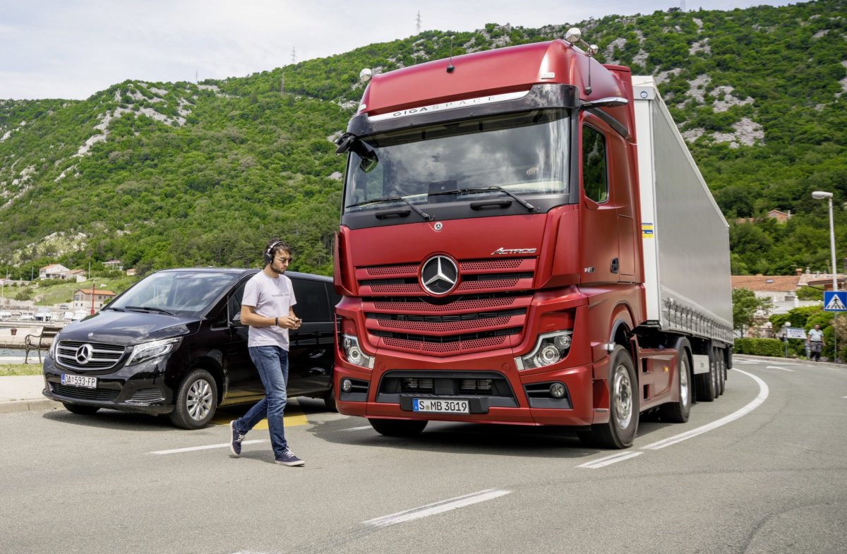 Mercedes Benz Actros 2018