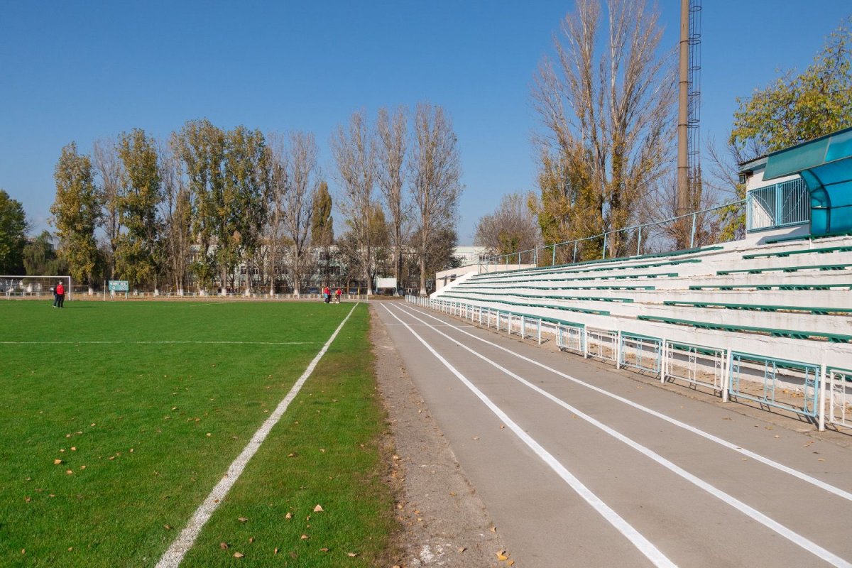 Городской стадион Рыбница