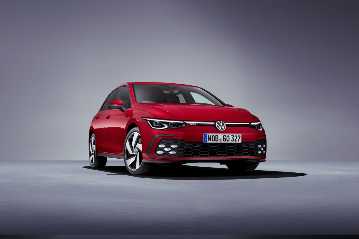 Volkswagen Golf r32 поколения